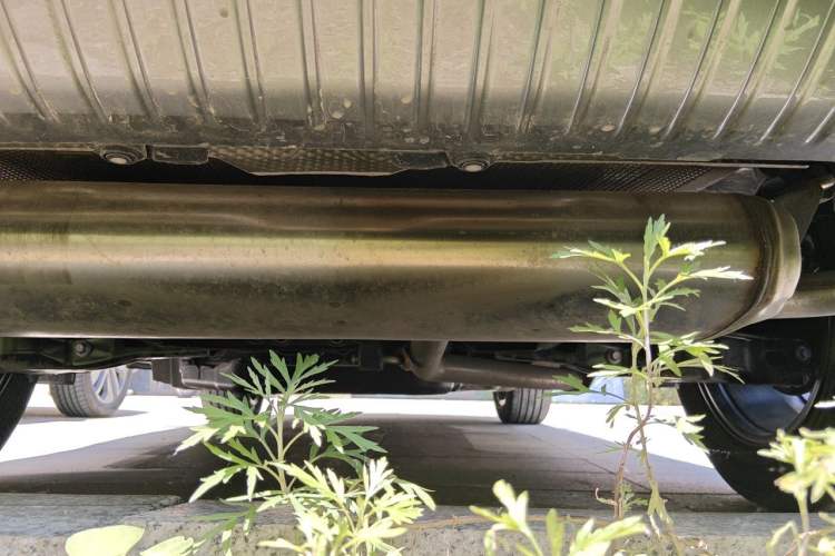 Used Toyota Wildlander 2026 Model 2.0L Smart Electric Hybrid Dual-Engine AIR Chassis Rear