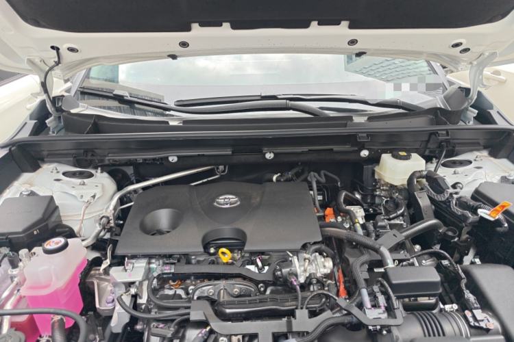Used Toyota Wildlander 2026 Model 2.0L Smart Electric Hybrid Dual-Engine PRO Engine Bay