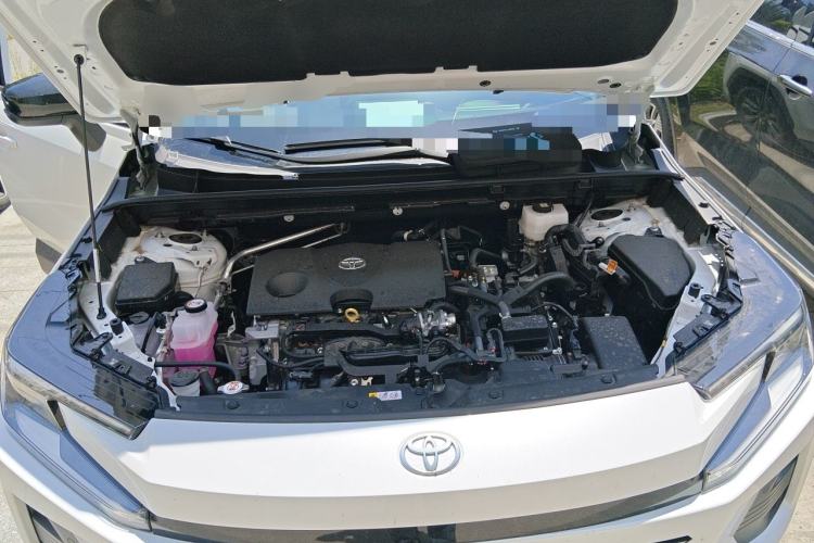 Used Toyota Wildlander 2026 Model 2.0L Smart Electric Hybrid Dual-Engine AIR Engine Bay