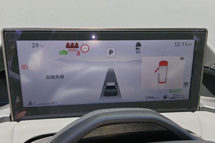 Used Toyota Wildlander 2026 Model 2.0L Smart Electric Hybrid Dual-Engine AIR Instrument Cluster