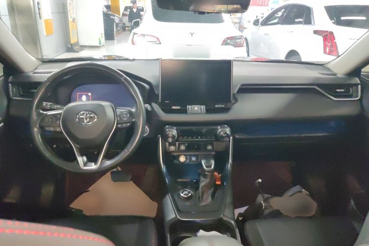 Used Toyota Wildlander New Energy 2021 High-Performance Edition 2.5L Four-Wheel Drive GT Version Center Console