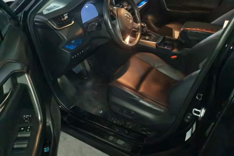 Used Toyota Wildlander New Energy 2021 High-Performance Edition 2.5L Four-Wheel Drive GT Version Driver Seat