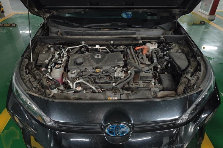 Used Toyota Wildlander New Energy 2021 High-Performance Edition 2.5L Two-Wheel Drive Powerful Version Engine Bay