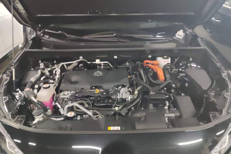 Used Toyota Wildlander New Energy 2021 High-Performance Edition 2.5L Four-Wheel Drive GT Version Engine Bay