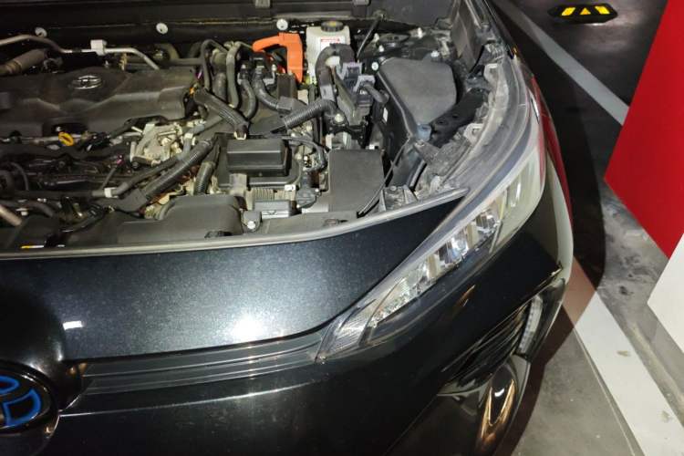 Used Toyota Wildlander New Energy 2021 High-Performance Edition 2.5L Two-Wheel Drive Powerful Version Engine Bay Left