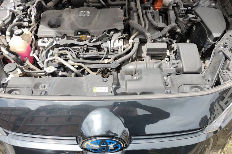 Used Toyota Wildlander New Energy 2021 High-Performance Edition 2.5L Two-Wheel Drive Powerful Version Engine Bay