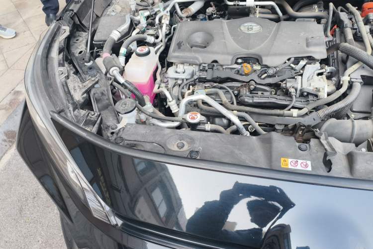 Used Toyota Wildlander New Energy 2021 High-Performance Edition 2.5L Four-Wheel Drive GT Version Engine Bay Right