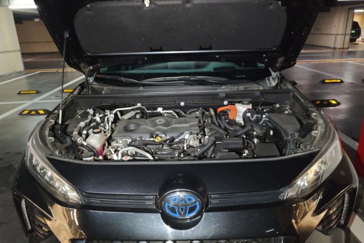 Used Toyota Wildlander New Energy 2021 High-Performance Edition 2.5L Two-Wheel Drive Powerful Version Engine Bay