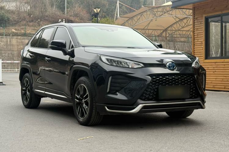 Used Toyota Wildlander New Energy 2021 High-Performance Edition 2.5L Two-Wheel Drive Powerful Version Exterior 2