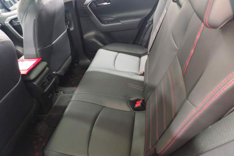 Used Toyota Wildlander New Energy 2021 High-Performance Edition 2.5L Four-Wheel Drive GT Version Interior 4
