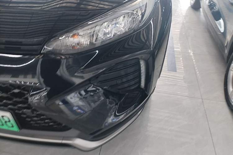 Used Toyota Wildlander New Energy 2021 High-Performance Edition 2.5L Two-Wheel Drive Powerful Version Left Front Headlight