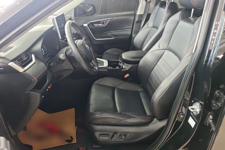 Used Toyota Wildlander New Energy 2021 High-Performance Edition 2.5L Two-Wheel Drive Powerful Version Left Front Seat