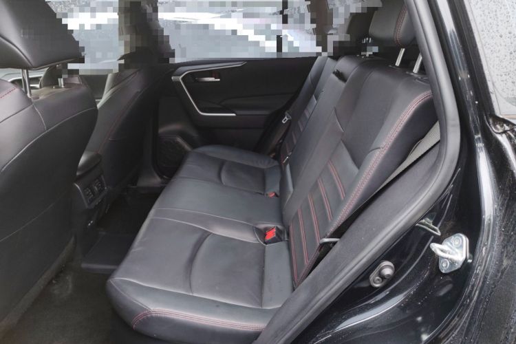 Used Toyota Wildlander New Energy 2021 High-Performance Edition 2.5L Two-Wheel Drive Powerful Version Left Rear Seat