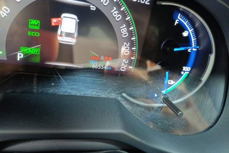Used Toyota Wildlander New Energy 2021 High-Performance Edition 2.5L Two-Wheel Drive Powerful Version Odometer Close Up
