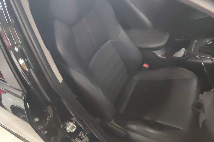 Used Toyota Wildlander New Energy 2021 High-Performance Edition 2.5L Four-Wheel Drive GT Version Right Front Seat