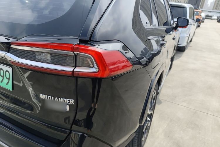 Used Toyota Wildlander New Energy 2021 High-Performance Edition 2.5L Four-Wheel Drive GT Version Right Rear Taillight