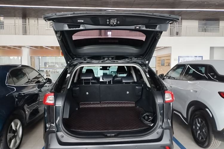 Used Toyota Wildlander New Energy 2021 High-Performance Edition 2.5L Two-Wheel Drive Powerful Version Trunk