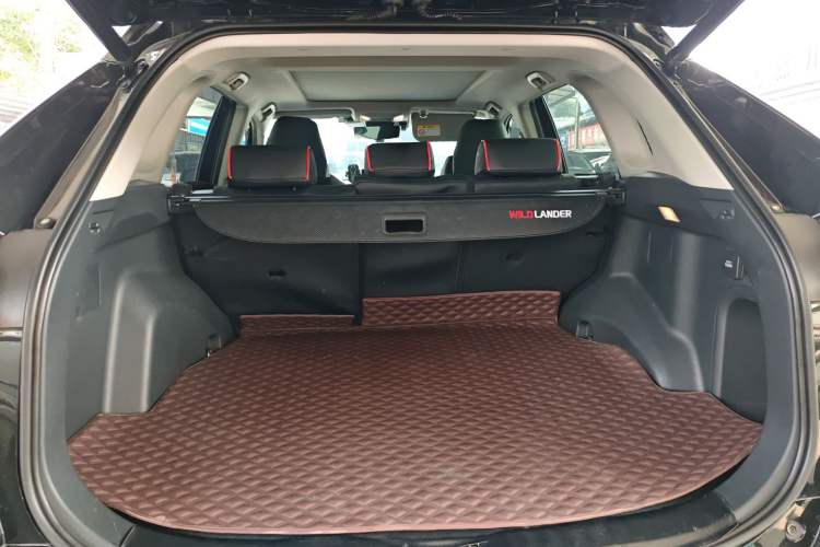 Used Toyota Wildlander New Energy 2021 High-Performance Edition 2.5L Four-Wheel Drive GT Version Trunk