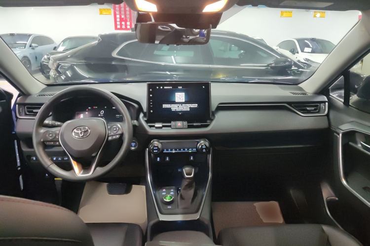 Used Toyota Wildlander New Energy 2021 High-Performance Edition 2.5L Four-Wheel Drive Powerful Version Center Console