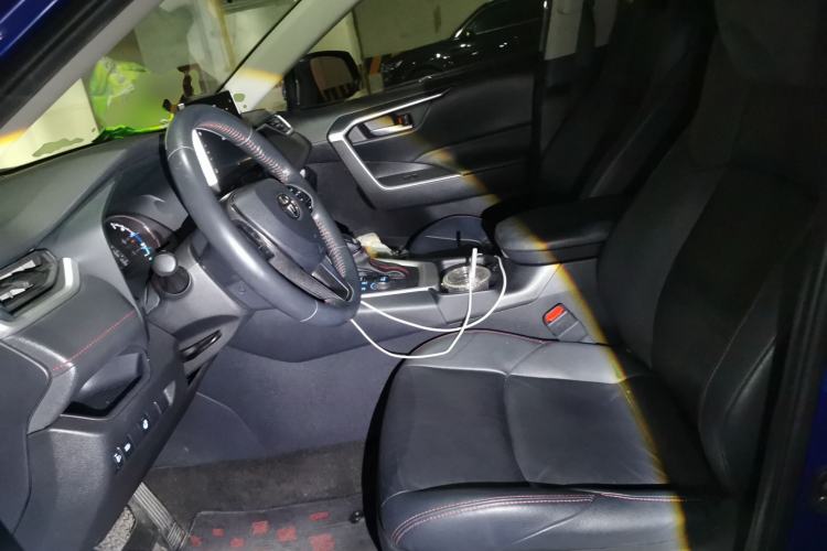 Used Toyota Wildlander New Energy 2021 High-Performance Edition 2.5L Two-Wheel Drive Powerful Version Left Front Seat