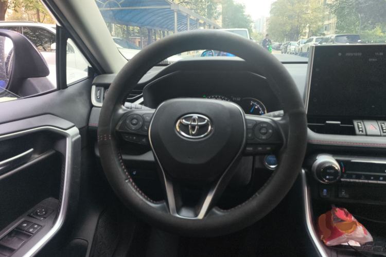 Used Toyota Wildlander New Energy 2021 High-Performance Edition 2.5L Two-Wheel Drive Powerful Version Steering Wheel