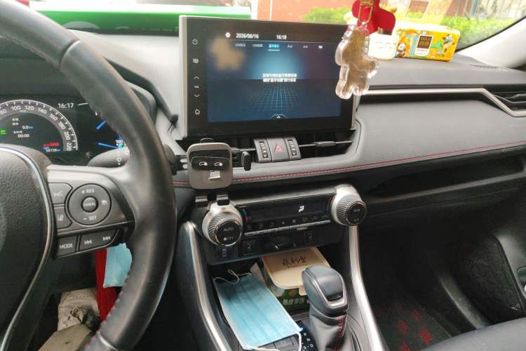 Used Toyota Wildlander New Energy 2021 High-Performance Edition 2.5L Two-Wheel Drive Powerful Version Audio And AC Panel