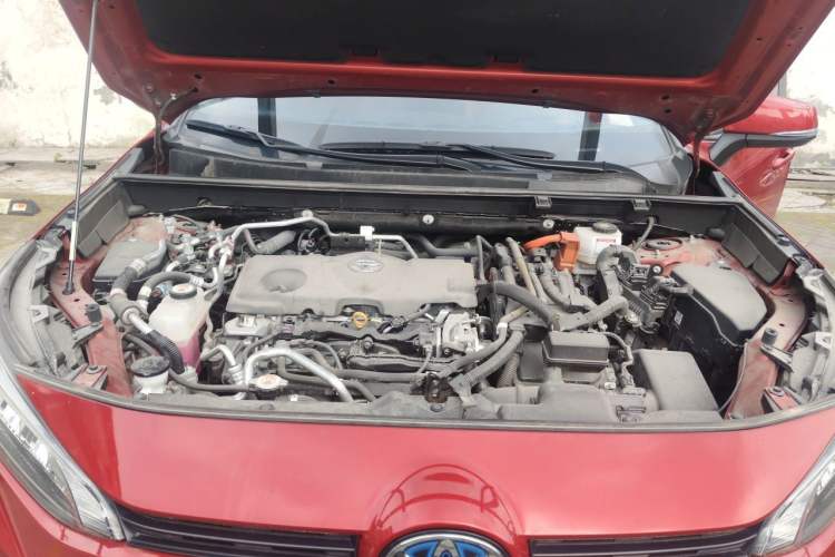 Used Toyota Wildlander New Energy 2021 High-Performance Edition 2.5L Two-Wheel Drive Powerful Version Engine Bay