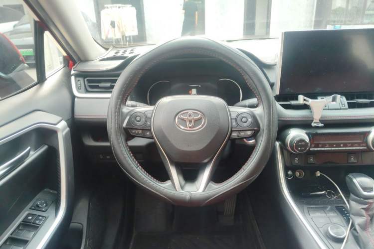 Used Toyota Wildlander New Energy 2021 High-Performance Edition 2.5L Two-Wheel Drive Powerful Version Steering Wheel