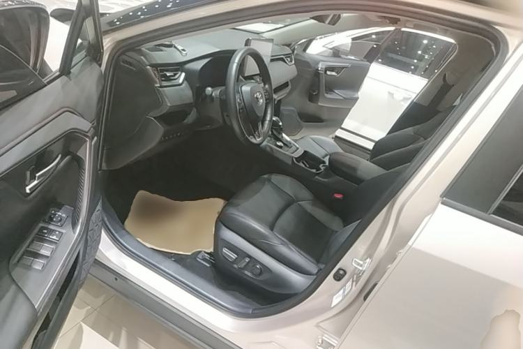 Used Toyota Wildlander New Energy 2021 High-Performance Edition 2.5L Four-Wheel Drive GT Version Driver Seat