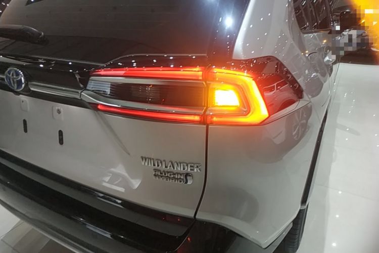 Used Toyota Wildlander New Energy 2021 High-Performance Edition 2.5L Four-Wheel Drive GT Version Exterior 3