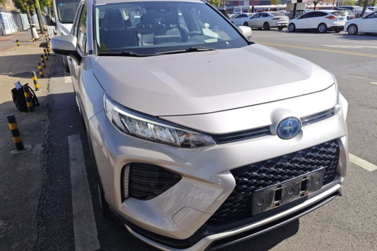 Used Toyota Wildlander New Energy 2021 High-Performance Edition 2.5L Two-Wheel Drive Powerful Version Front Right 45 Deg