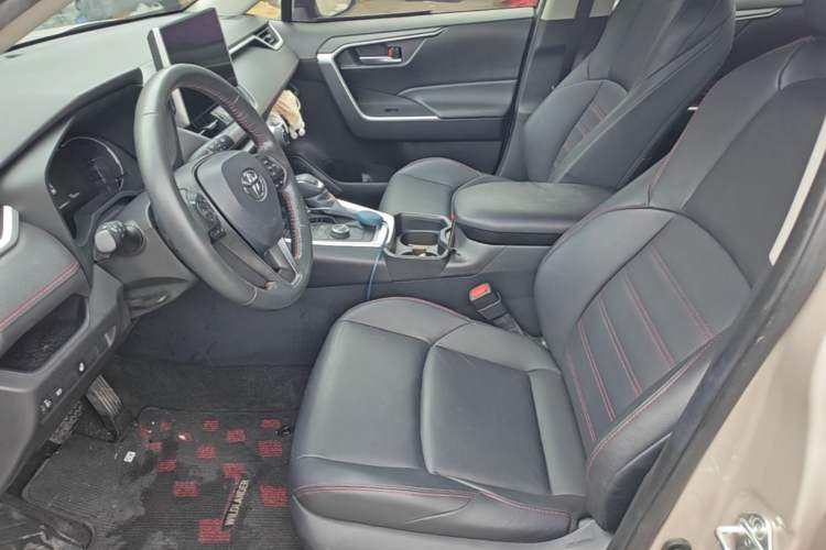 Used Toyota Wildlander New Energy 2021 High-Performance Edition 2.5L Two-Wheel Drive Powerful Version Left Front Seat