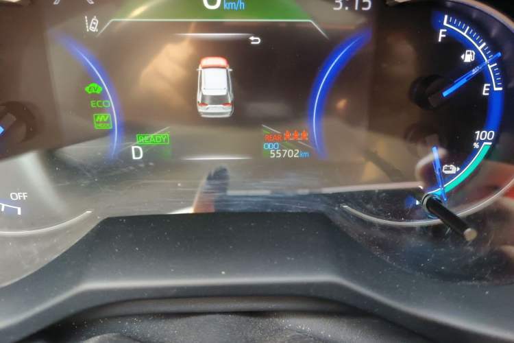 Used Toyota Wildlander New Energy 2021 High-Performance Edition 2.5L Two-Wheel Drive Powerful Version Odometer Close Up