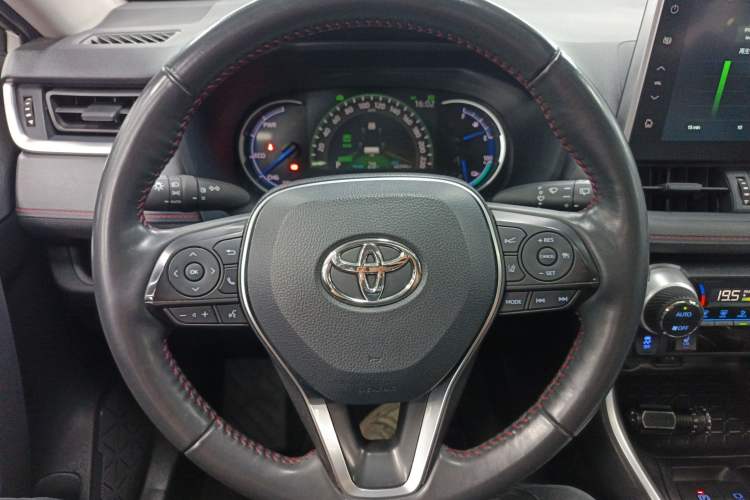 Used Toyota Wildlander New Energy 2021 High-Performance Edition 2.5L Two-Wheel Drive Powerful Version Steering Wheel