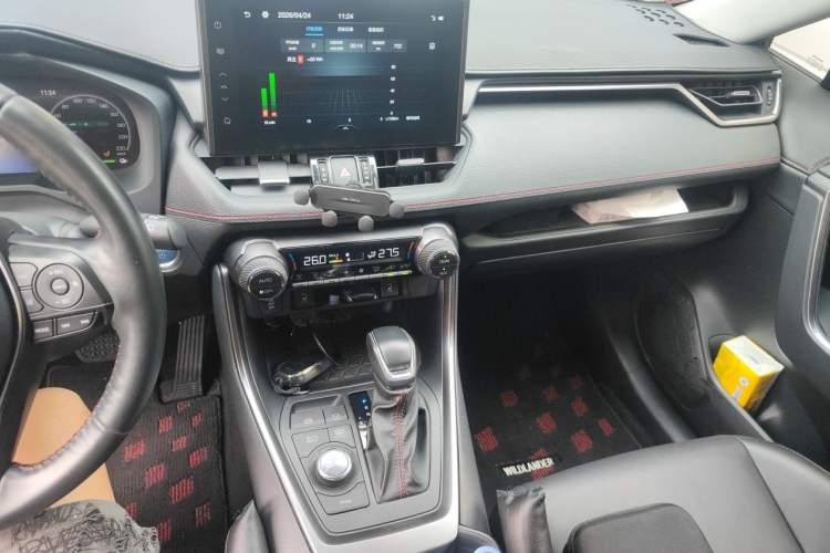 Used Toyota Wildlander New Energy 2021 High-Performance Edition 2.5L Four-Wheel Drive GT Version Audio And AC Panel