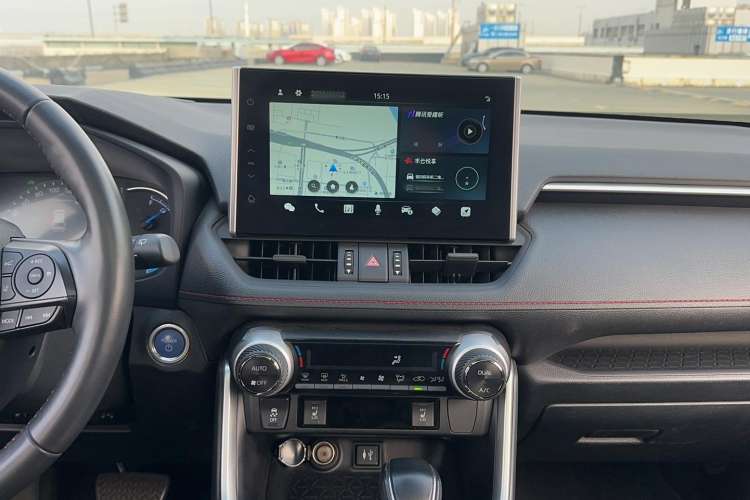 Used Toyota Wildlander New Energy 2021 High-Performance Edition 2.5L Four-Wheel Drive Powerful Version Audio And AC Panel