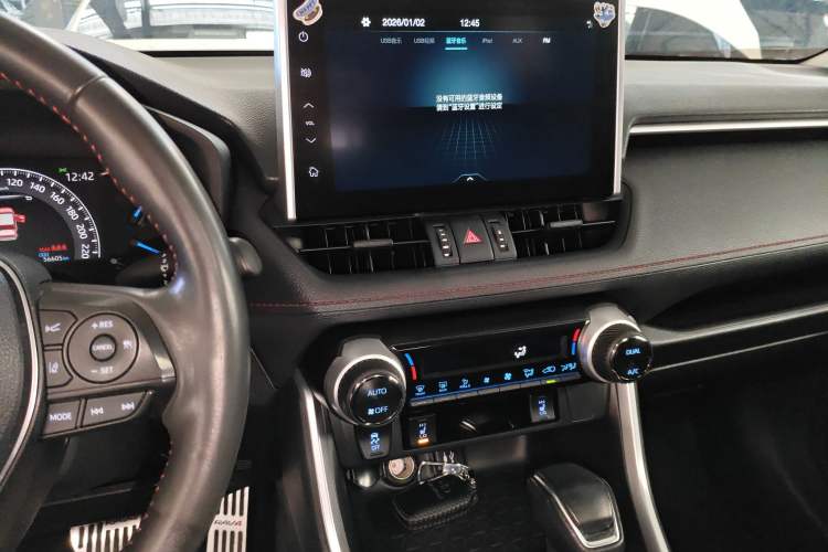 Used Toyota Wildlander New Energy 2021 High-Performance Edition 2.5L Two-Wheel Drive Powerful Version Audio And AC Panel