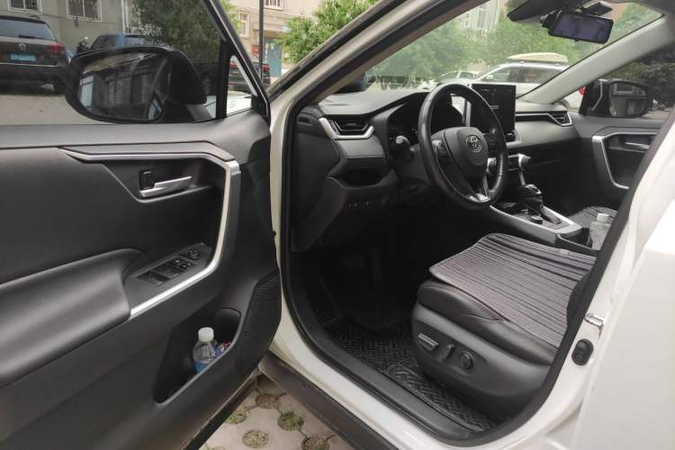 Used Toyota Wildlander New Energy 2021 High-Performance Edition 2.5L Four-Wheel Drive GT Version Driver Seat