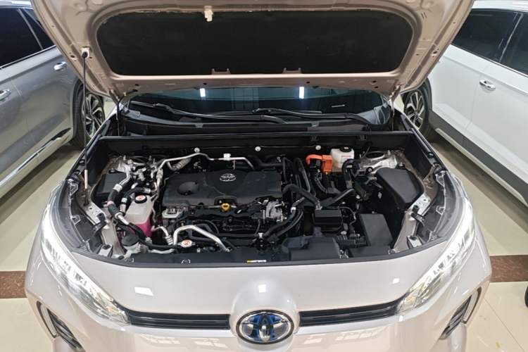 Used Toyota Wildlander New Energy 2021 High-Performance Edition 2.5L Two-Wheel Drive Powerful Version Engine Bay