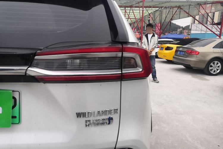 Used Toyota Wildlander New Energy 2021 High-Performance Edition 2.5L Four-Wheel Drive Powerful Version Exterior 6