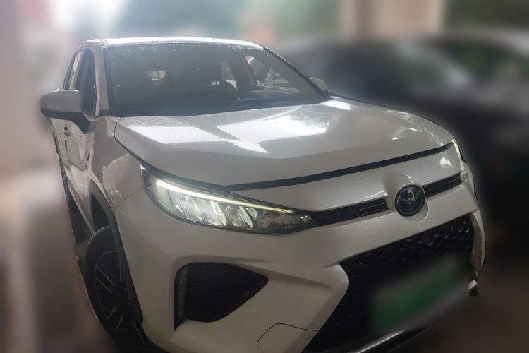 Used Toyota Wildlander New Energy 2021 High-Performance Edition 2.5L Two-Wheel Drive Powerful Version Front Right 45 Deg