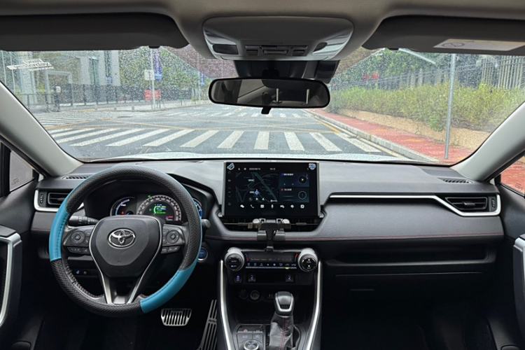 Used Toyota Wildlander New Energy 2021 High-Performance Edition 2.5L Two-Wheel Drive Powerful Version Interior 1