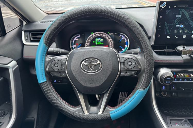 Used Toyota Wildlander New Energy 2021 High-Performance Edition 2.5L Two-Wheel Drive Powerful Version Interior 2