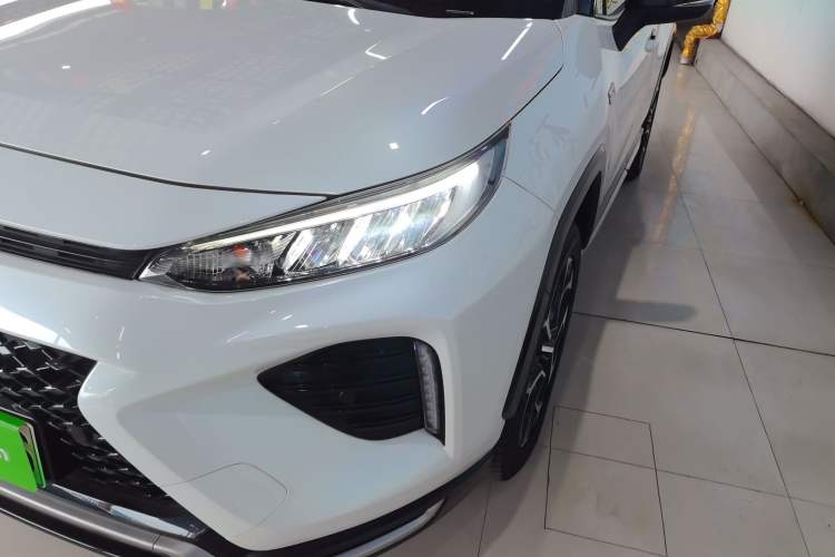 Used Toyota Wildlander New Energy 2021 High-Performance Edition 2.5L Four-Wheel Drive Powerful Version Left Front Headlight