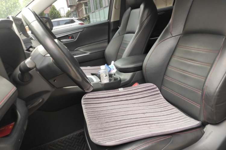 Used Toyota Wildlander New Energy 2021 High-Performance Edition 2.5L Four-Wheel Drive GT Version Left Front Seat