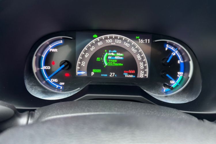 Used Toyota Wildlander New Energy 2021 High-Performance Edition 2.5L Two-Wheel Drive Powerful Version Odometer Close Up