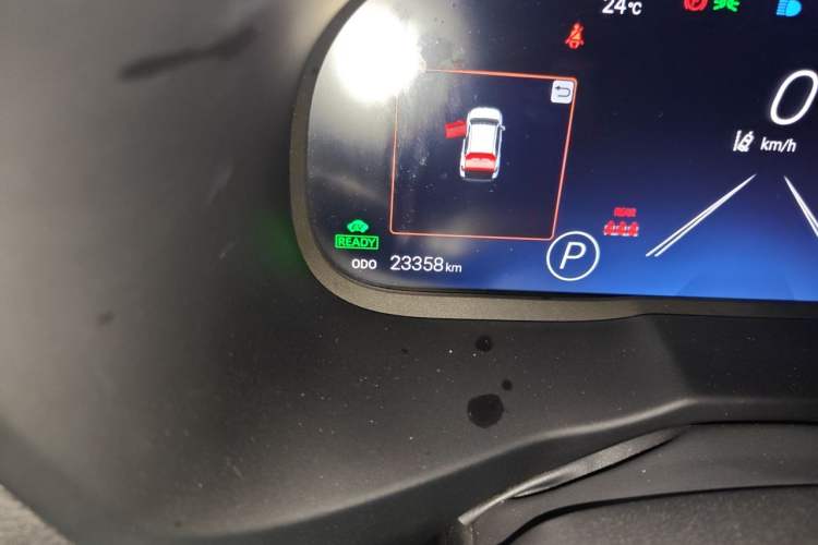 Used Toyota Wildlander New Energy 2021 High-Performance Edition 2.5L Four-Wheel Drive GT Version Odometer Close Up
