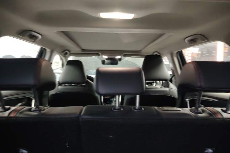 Used Toyota Wildlander New Energy 2023 High-Performance Edition 2.5L Four-Wheel Drive GT Version Headliner