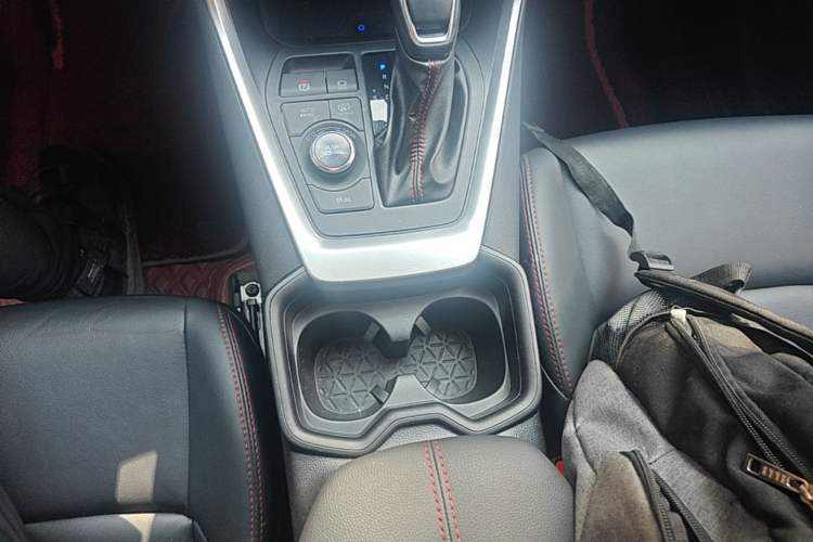 Used Toyota Wildlander New Energy 2023 High-Performance Edition 2.5L Four-Wheel Drive GT Version Gear Lever