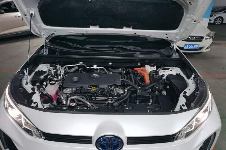 Used Toyota Wildlander New Energy 2023 High-Performance Edition 2.5L Four-Wheel Drive GT Version Engine Bay